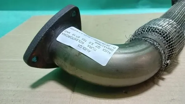 Audi Q7 3.0 TDI Sammlerröhre 07-15 OE VAG 059131790S image 2