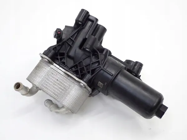 Oljefilterfäste OEM 05L115389AH VW Tiguan II image 5