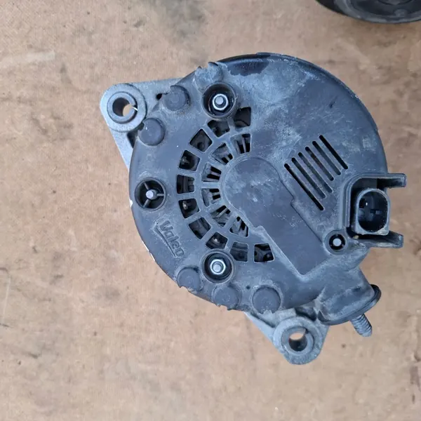 HYUNDAI TUCSON II III KIA SPORTAGE IV Vaihtovirtageneraattori image 6