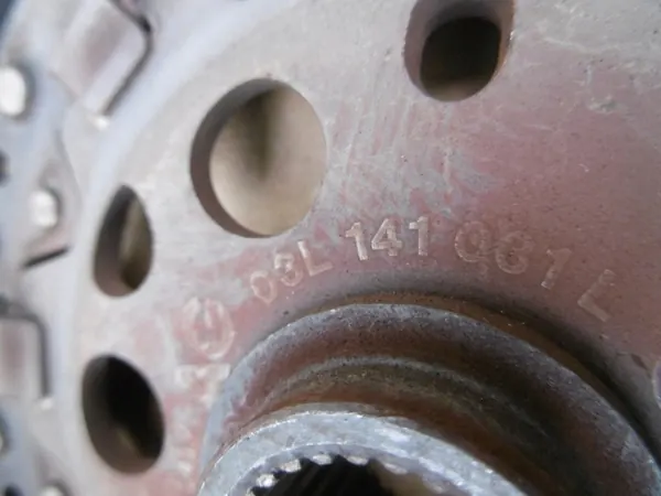 VW T5 LIFT EMBREAGEM 2.0 TDI image 9