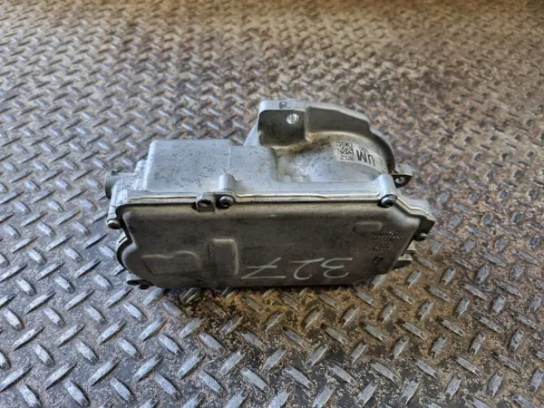 BMW Stuurbekrachtigingspomp OEM 38242488 - Gebruikt image 3