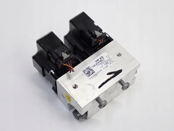 Válvula de expansión AC OEM 1EA816682E para VW ID7 image 2