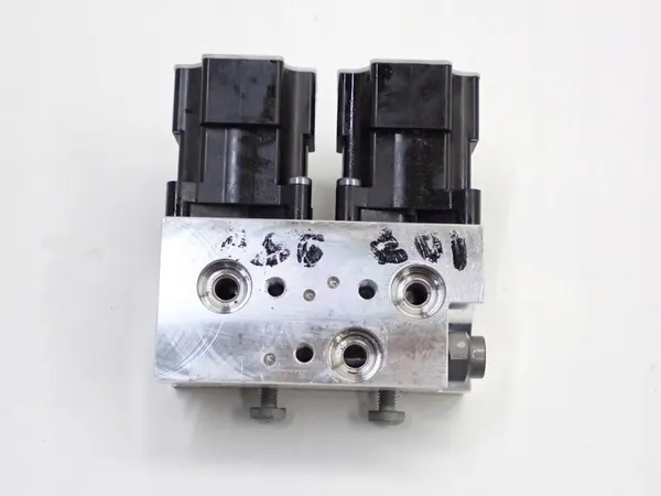 Válvula de expansión AC OEM 1EA816682E para VW ID7 image 3
