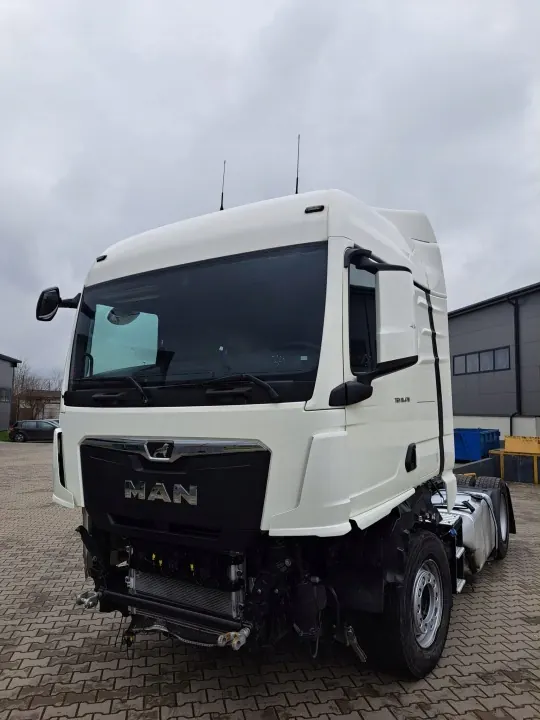 MAN TG3/TGX/GM/XLX makuuhytti OEM x - Käytetty image 2