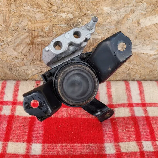 Soporte Motor OEM ŁAPA PODUSZKA SILNIKA TOYOTA AYGO X image 3