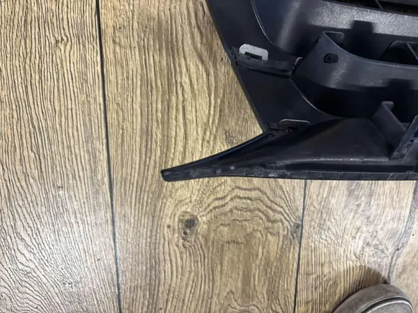 VW TRANSPORTER T5 LIFT Front Grill 7E5853651 image 7