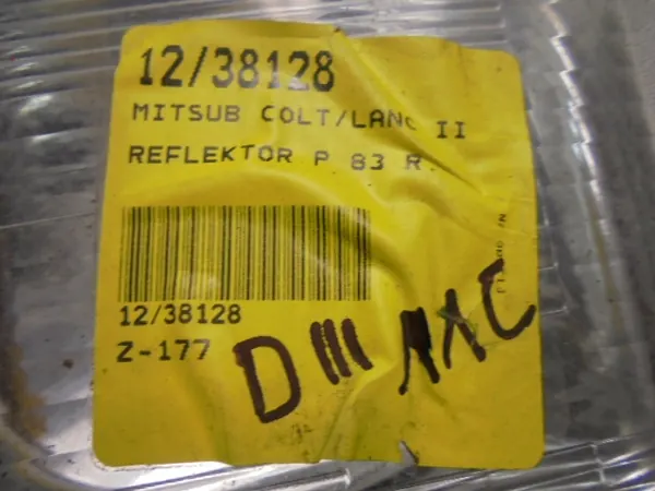MITSUBISHI COLT II C10 Reflector de faro derecho OEM image 3