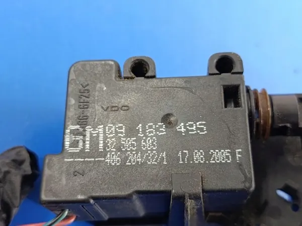 OPEL CORSA C LIFT Baklucka Lås 90534769 Ställdon image 8