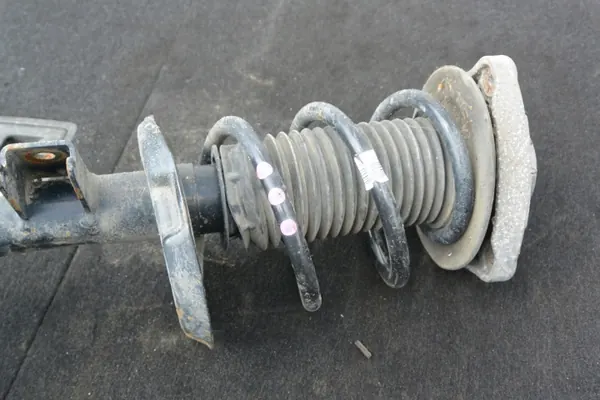 Suspensión delantera derecha OEM A2463230020 Mercedes-Benz image 3