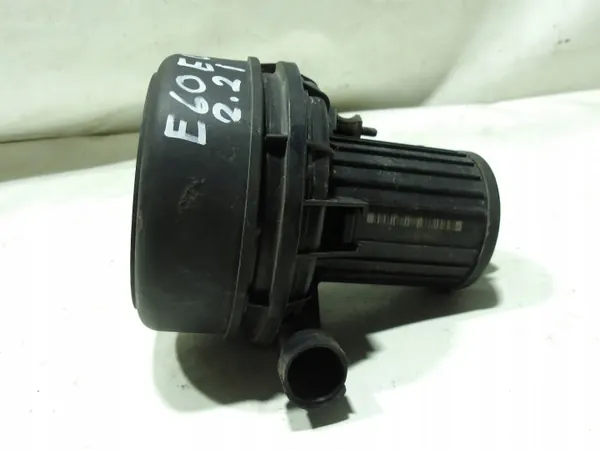 Bomba de ar secundário BMW OEM 7527598 - Usado image 2