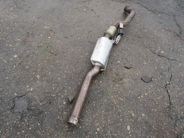 Gebruikte Audi OE midden demper OEM 4H0253211E image 7