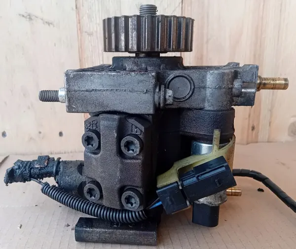 Brandstofpomp Citroen C5 Land Rover Jaguar 2.7 HDI 4S7Q-9B395-AL image 4