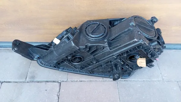 SKODA YETI LIFT 2013- FAROL BI-XENON DIREITO 5L1941018D image 6