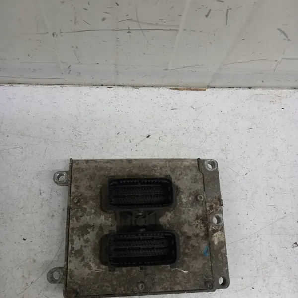 Computadora Motor OEM 55565020 para Opel Vectra C image 2