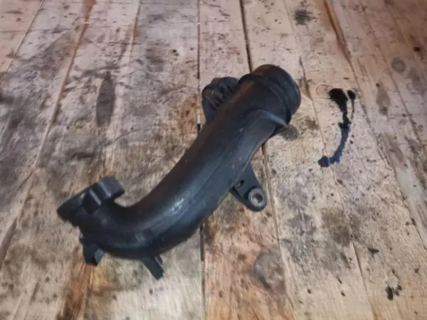 Intercooler-putki OEM 165752889P Renault Traficille image 2