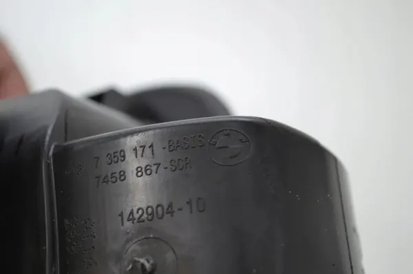 BMW X1 F48 Brandstofklep OEM 7359171 - Gebruikt image 6