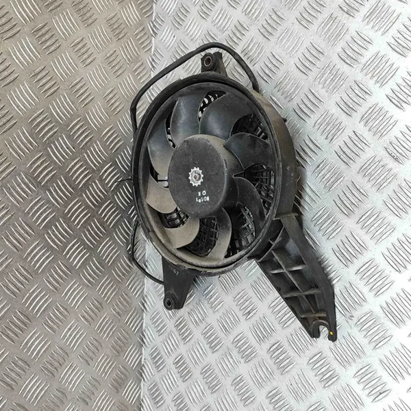 Kylarrubrik Hyundai Terracan 2.9L 120kw OEM 97641H1601 image 3