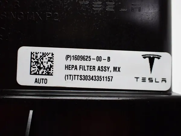 Innenraumfiltergehäuse OEM 1609625-00-B Tesla Model X image 4