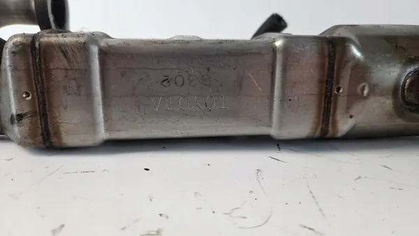 Enfriador EGR Toyota OEM 25601330204CAR - Usado image 4