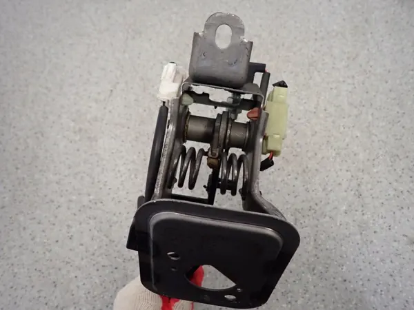 Pedal da embraiagem KIA CEED 07-11 - Peça OEM image 4