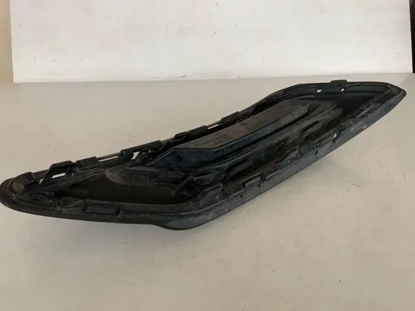 Punta de escape Audi OE usado OEM 4M8807319A image 10