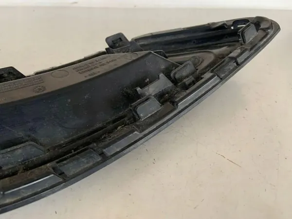 Punta de escape Audi OE usado OEM 4M8807319A image 5