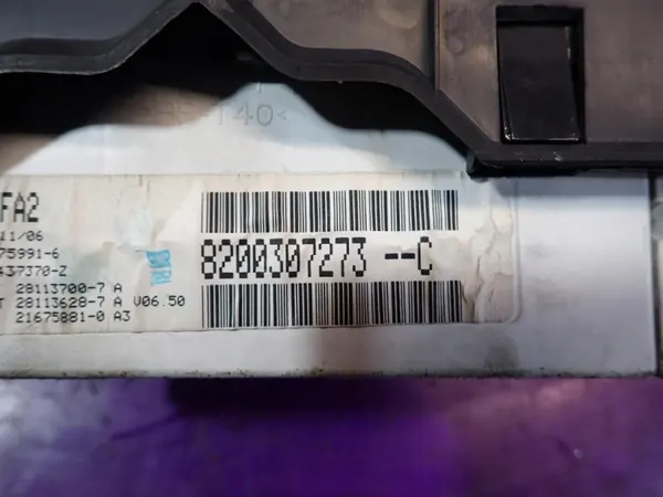Renault Clio III 05-09 näyttöruutu OEM Zawada-389409- image 4