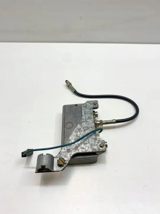 Antennförstärkare OEM 822932011 för Mercedes-Benz SL image 5