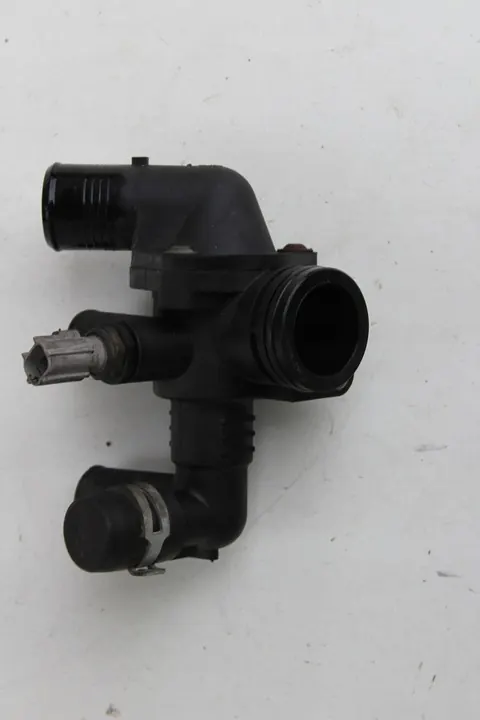 Carcasa de termostato Ford Transit image 2