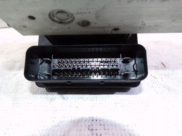 ABS-pomp OEM A0044315512 voor Mercedes W203 image 4