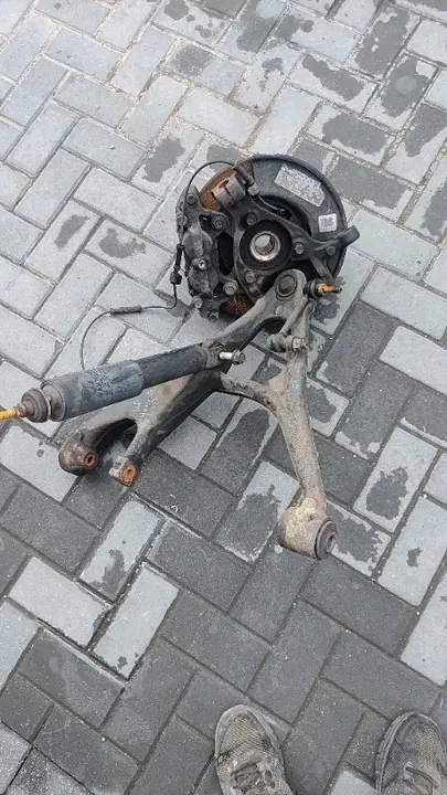 Hummer H3 05-10 Sospensione Anteriore Sinistra Destra OEM 15082976c image 7