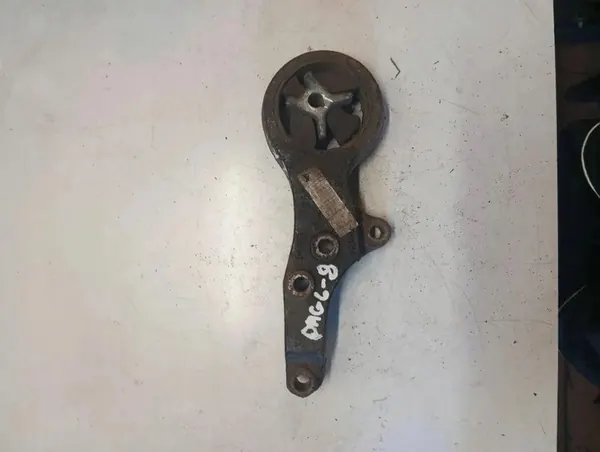 Moottorin kiinnike VOLVO C70 II CABRIO 2.4L diesel image 2