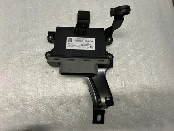 AdBlue-styrenhet OEM 32242878 Volvo XC40 2019 image 3