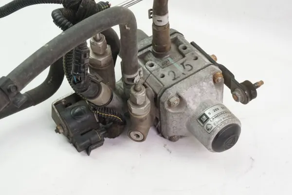 Reductor CNG usado OEM 9269943 para Opel Zafira image 3