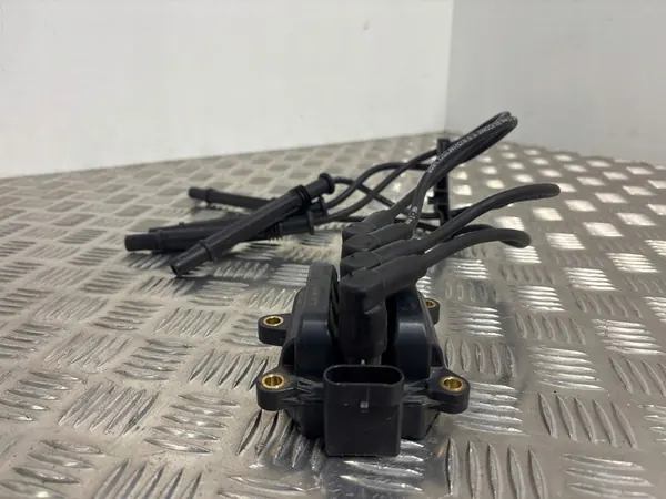 Bobina de encendido Renault Clio IV 2014 image 2