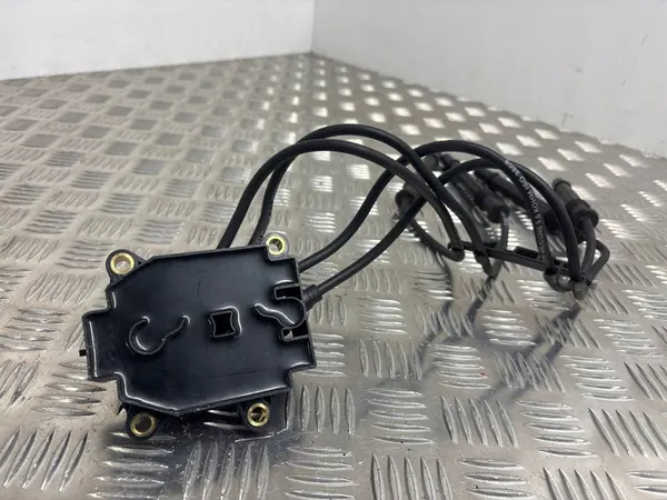 Bobina de encendido Renault Clio IV 2014 image 4