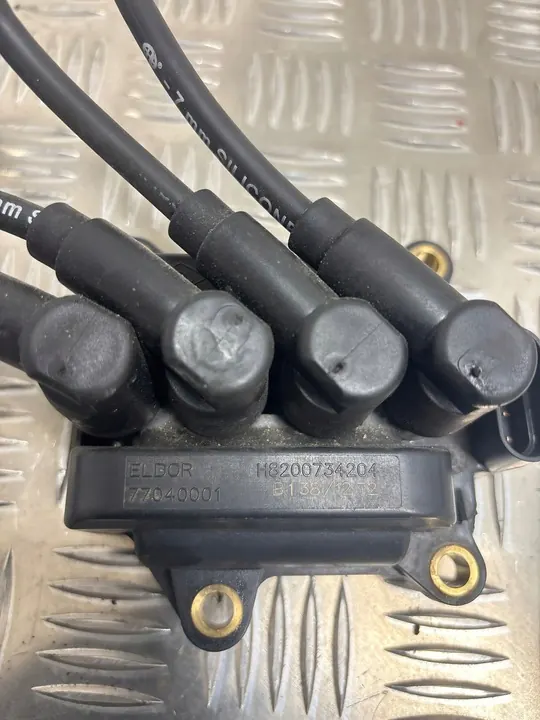 Bobina de encendido Renault Clio IV 2014 image 8