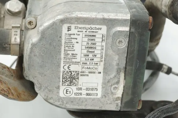 Chauffage Webasto OEM AV61-18K463-BP AV61-18K464-BM image 6