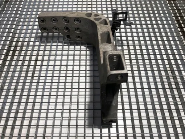 Support Réservoir SCR OEM 21686482 pour Volvo FH II image 3