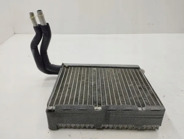 Núcleo do Aquecedor Ford C-MAX II 2012 OEM AMD81709 image 5
