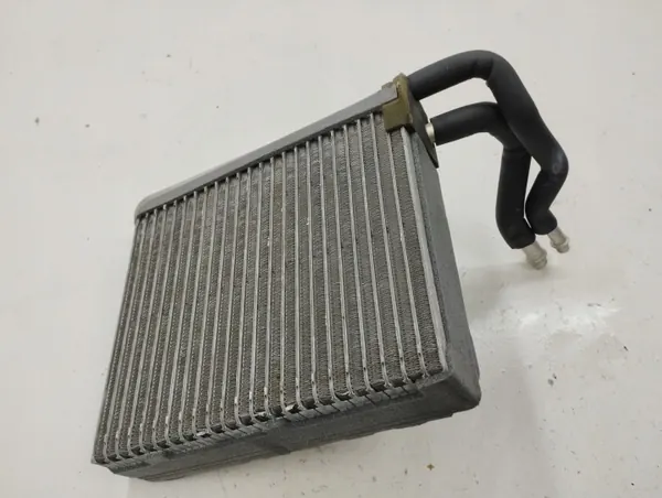 Núcleo do Aquecedor Ford C-MAX II 2012 OEM AMD81709 image 8