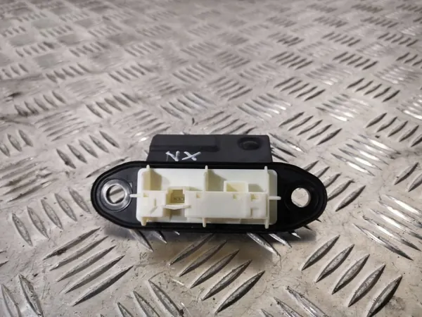Lexus NX Heckklappengriff OEM FBZ4537 - Gebraucht image 2