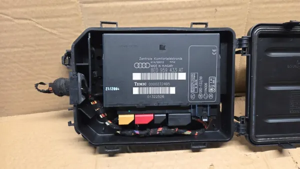 Module Confort Audi A4 B6 OEM 8E0959433AT image 2