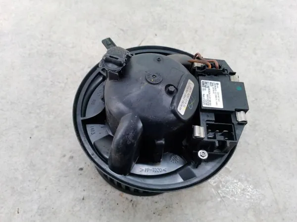 Motor del Ventilador OEM 987651G para VW Passat B6 - Usado image 6