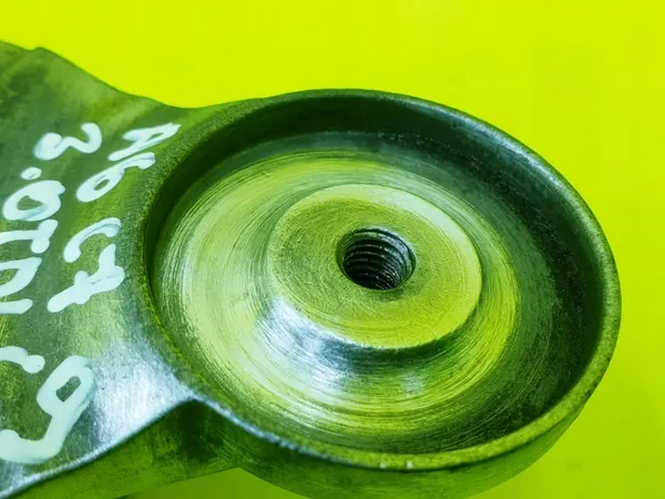 Spännare Audi A6 A7 Q7 A8 3.0 TDI 059903133F image 2