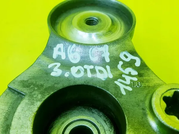 Spännare Audi A6 A7 Q7 A8 3.0 TDI 059903133F image 7