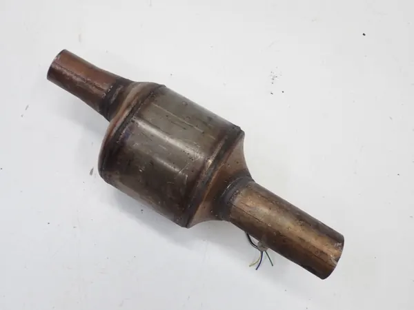 OEM 1122424301012 Katalysaattori Opelille image 3
