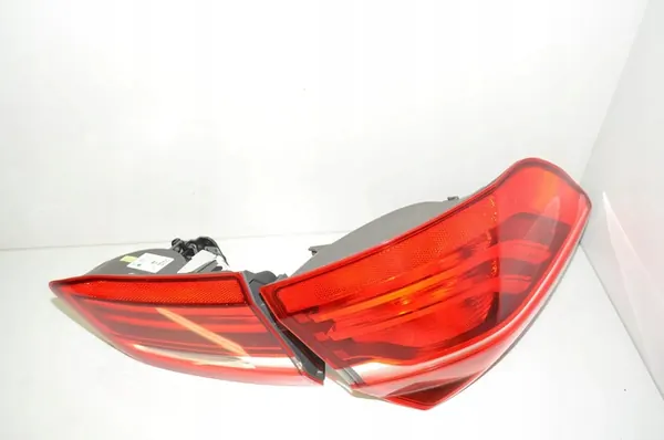 Luz trasera BMW 2 Active Tourer OE 63217311059 image 9