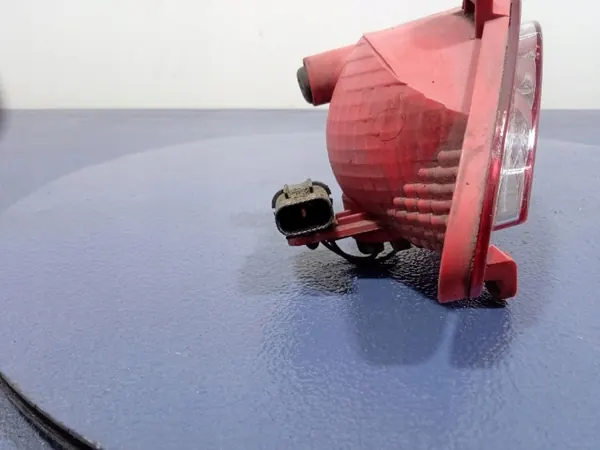 OEM 92405-C8000 Lanterna Traseira Esquerda Para-choques Hyundai i20 image 6