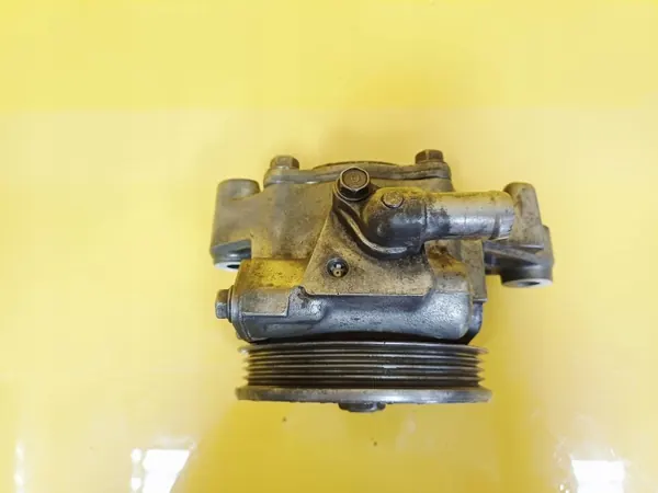 Bomba de dirección asistida Honda Civic VI 1.6 Gasolina NR63 image 3